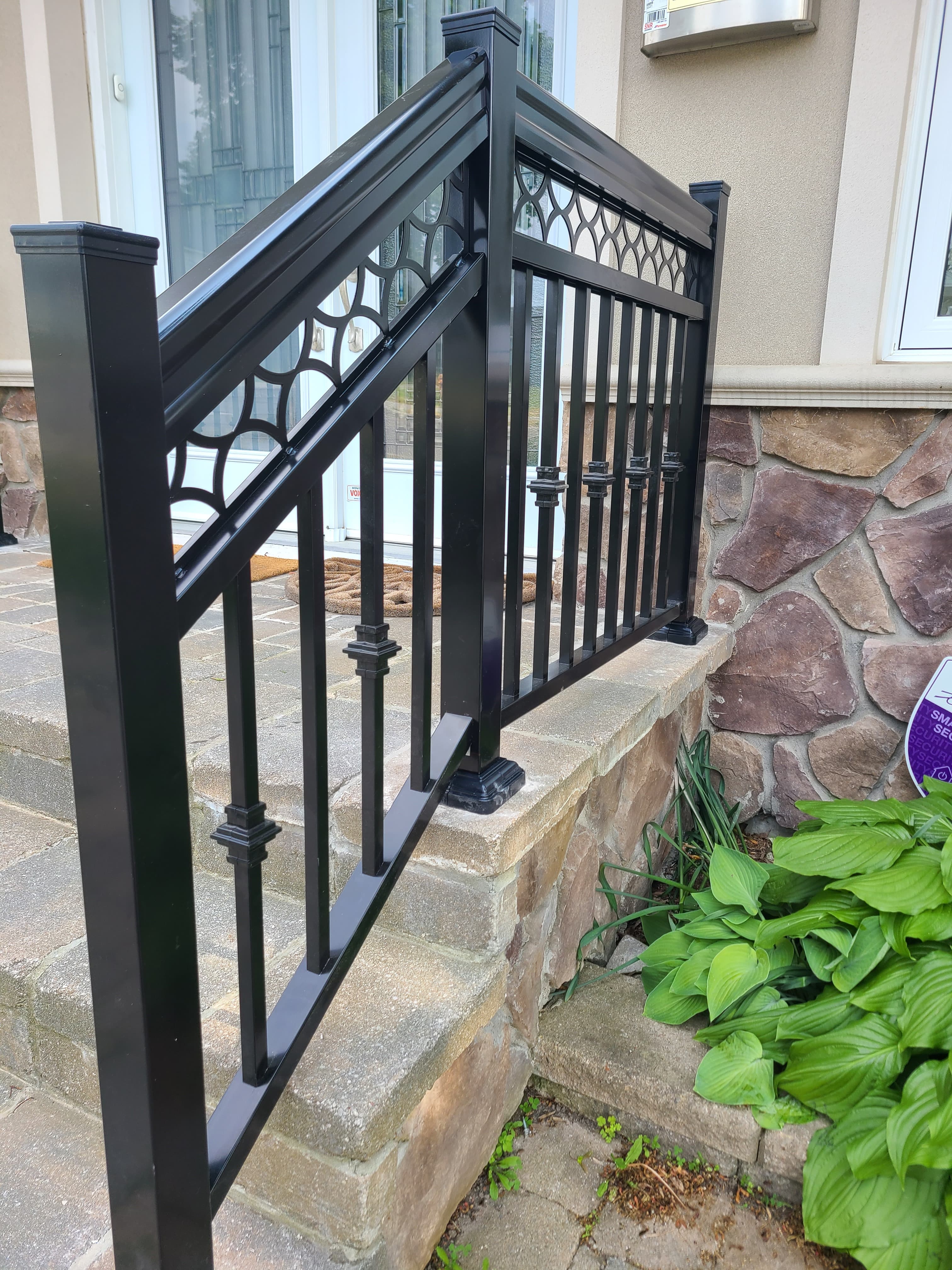 Decorative collar railing detail
